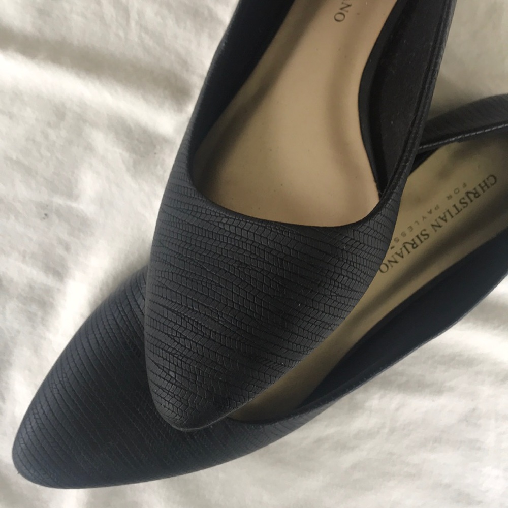 black flats